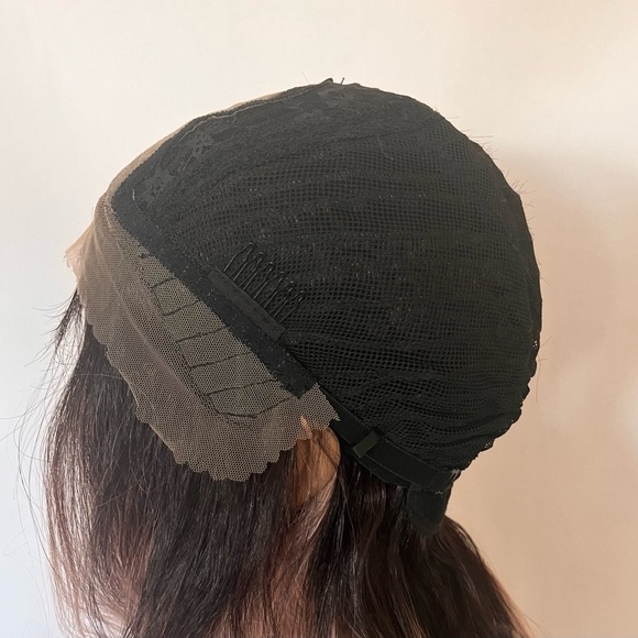 28” Ombre Pearl Pink 4x4 Lace Front Synthetic Wig - Picture 11 of 16